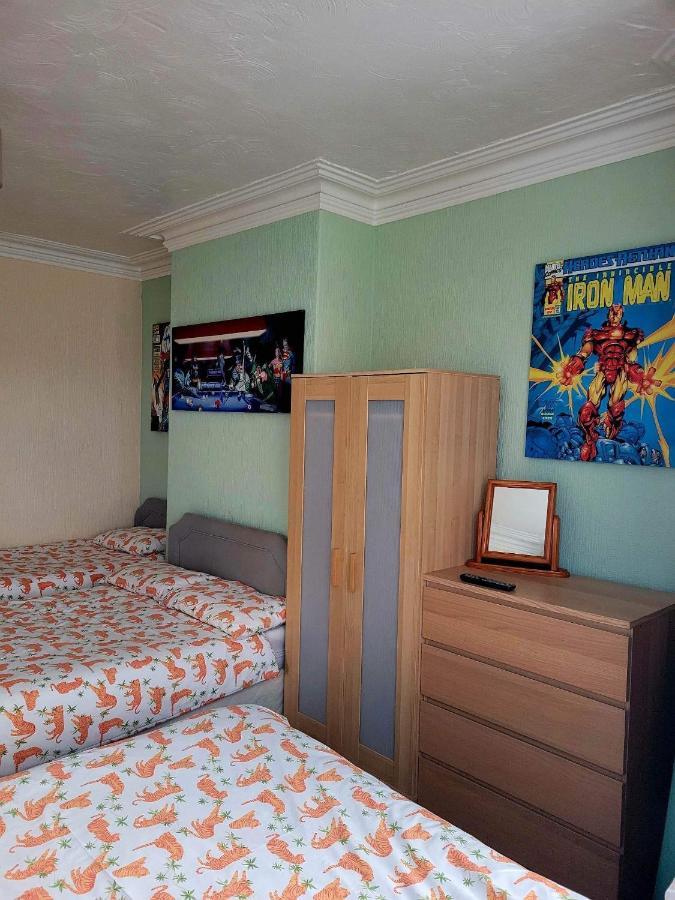 The Clevedon Bed & Breakfast Blackpool Dış mekan fotoğraf